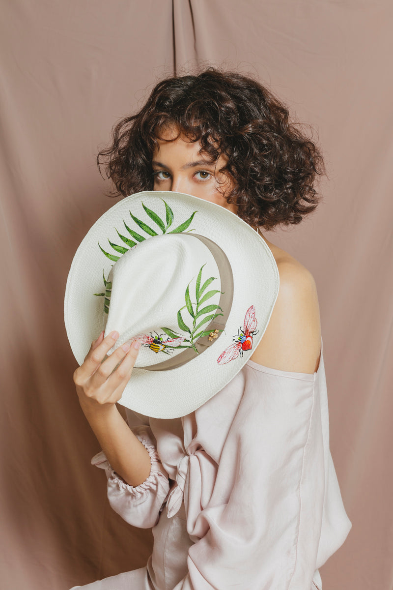 Panama Hat Golden Busy Bees - Qilin Brand